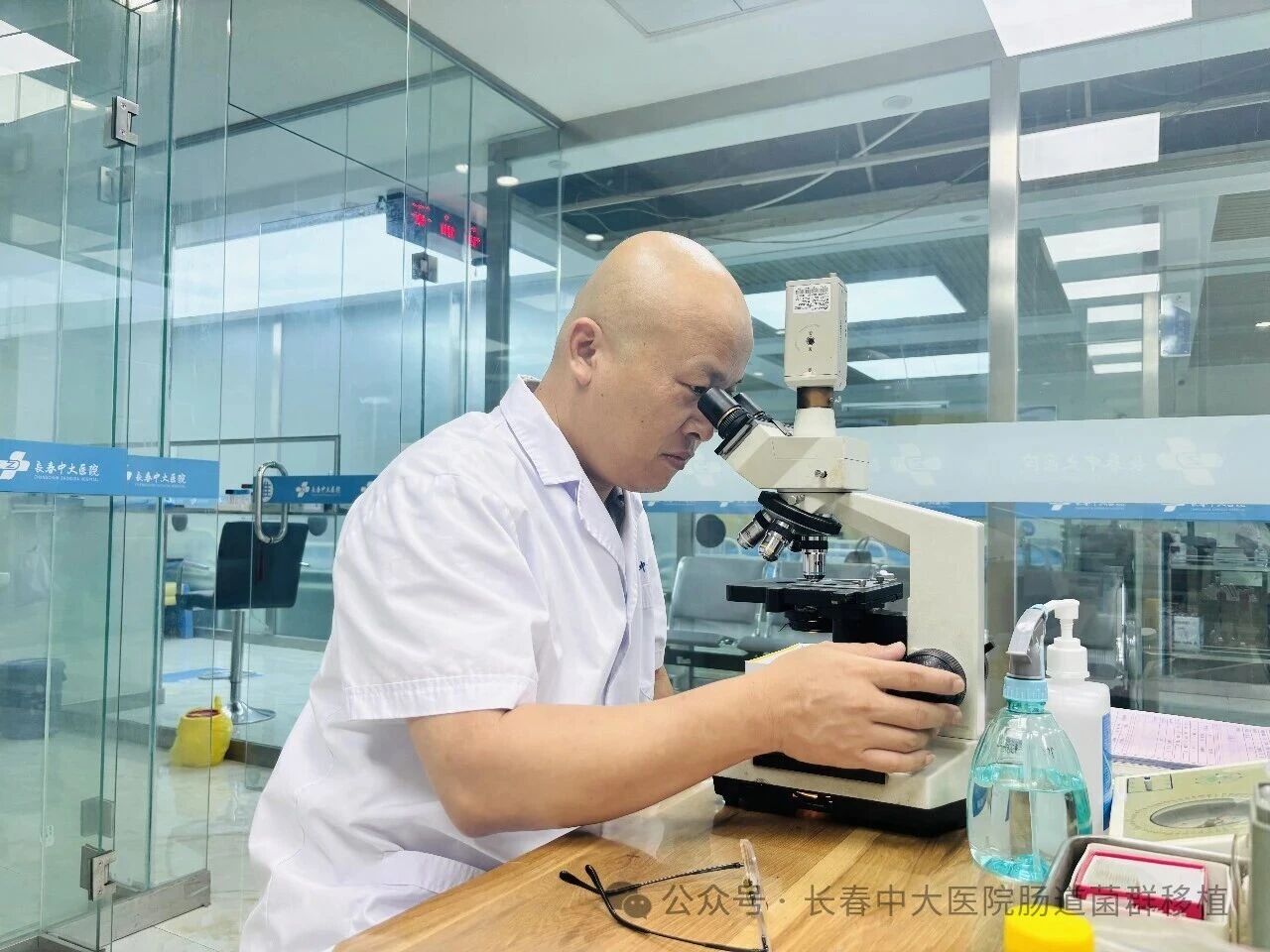澎湖县|高朋磊医师：左手男科临床，右手肠道菌群移植深入研究